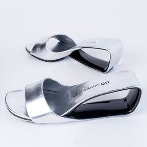 United Nude Silver Möbius Heels – Futuristic & Chic!